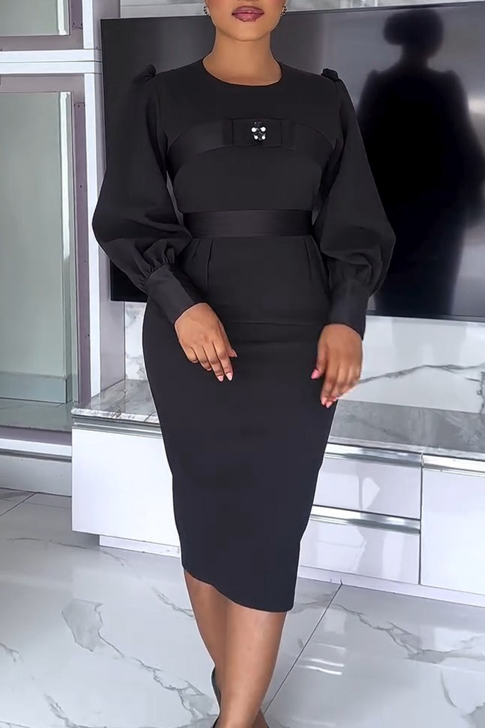 Casual everyday solid color rhinestone decorated round-neck long sleeve dress