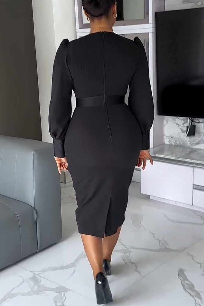 Casual everyday solid color rhinestone decorated round-neck long sleeve dress